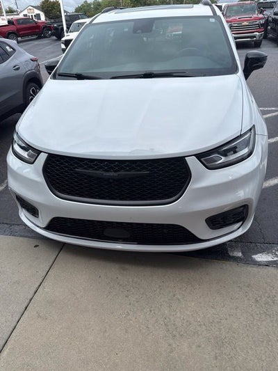 2024 Chrysler Pacifica Limited
