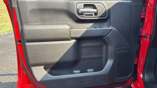 2025 Chevrolet Silverado 2500HD 4WD Crew Cab Standard Bed Custom