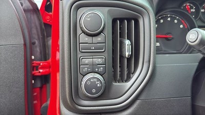 2025 Chevrolet Silverado 2500HD 4WD Crew Cab Standard Bed Custom