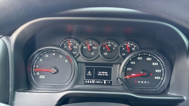 2025 Chevrolet Silverado 2500HD 4WD Crew Cab Standard Bed Custom