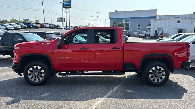 2025 Chevrolet Silverado 2500HD 4WD Crew Cab Standard Bed Custom