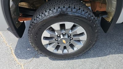 2022 Chevrolet Silverado 2500HD 4WD Crew Cab Standard Bed Custom