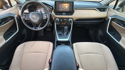 2019 Toyota RAV4 LE