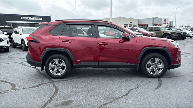 2025 Toyota RAV4 Hybrid XLE