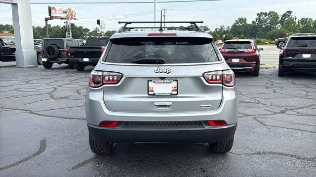 2020 Jeep Compass Latitude FWD