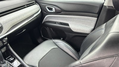 2022 Jeep Compass Latitude FWD