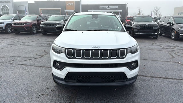 2022 Jeep Compass Latitude FWD