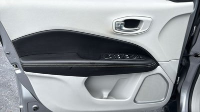 2018 Jeep Compass Latitude FWD