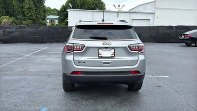 2018 Jeep Compass Latitude FWD