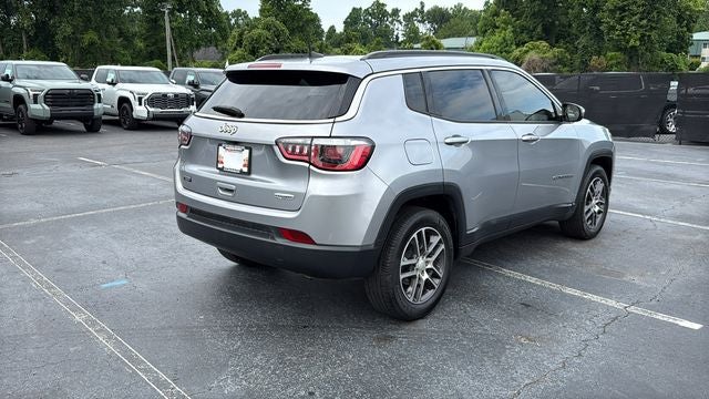 2018 Jeep Compass Latitude FWD