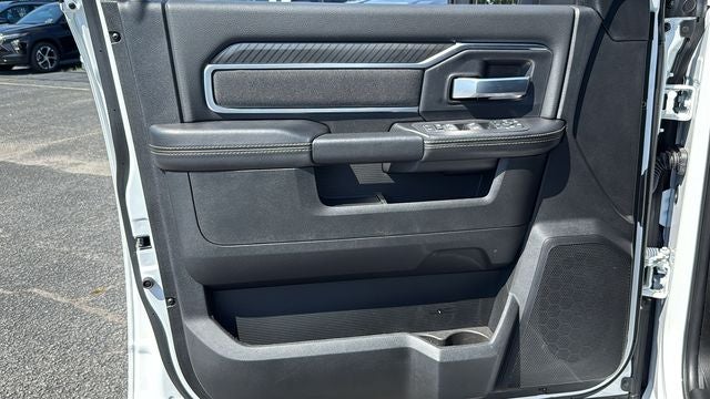 2025 RAM 2500 Big Horn Crew Cab 4x4 6'4' Box