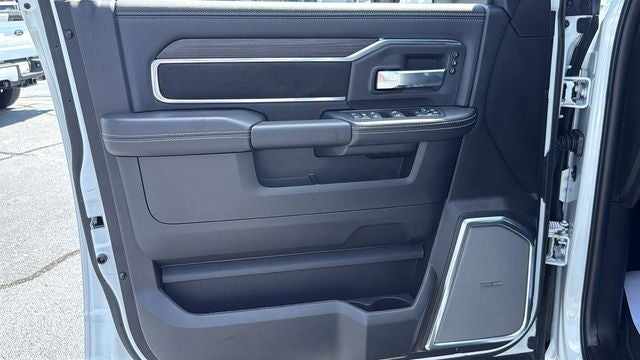 2026 RAM 2500 Laramie Crew Cab 4x4 6'4' Box