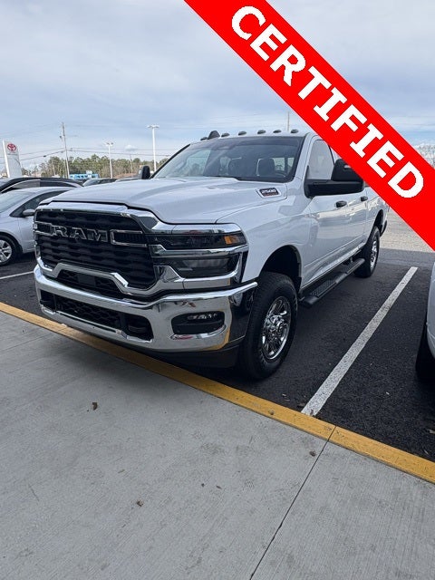 2025 RAM 2500 Tradesman Crew Cab 4x4 6'4' Box