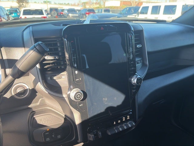 2025 RAM 2500 Tradesman Crew Cab 4x4 6'4' Box