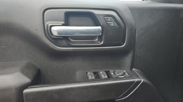 2021 Chevrolet Silverado 1500 2WD Crew Cab Short Bed Custom