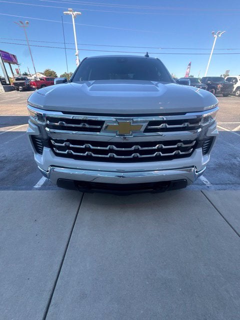 2025 Chevrolet Silverado 1500 LT LT1