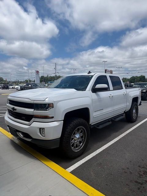 2017 Chevrolet Silverado 1500 LT LT2