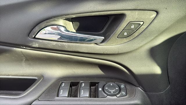 2022 Chevrolet Equinox FWD LT