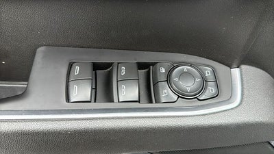 2025 GMC Sierra 1500 4WD Crew Cab Short Box SLT