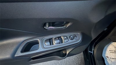 2024 Nissan Versa 1.6 SV