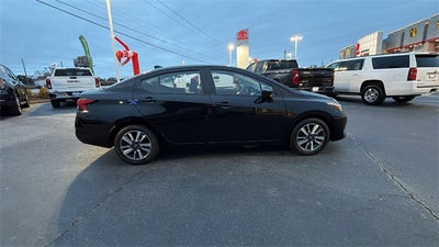 2024 Nissan Versa 1.6 SV