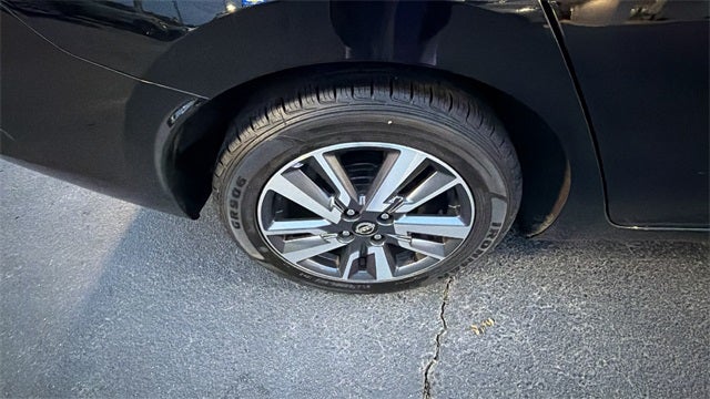 2024 Nissan Versa 1.6 SV