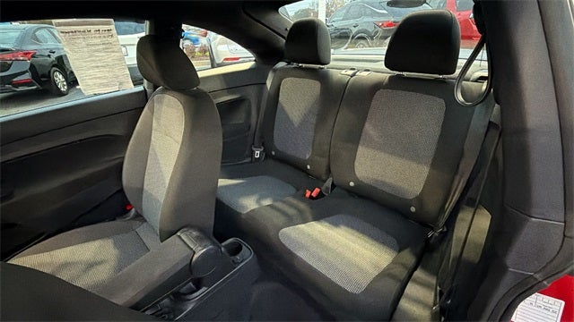 2018 Volkswagen Beetle 2.0T S