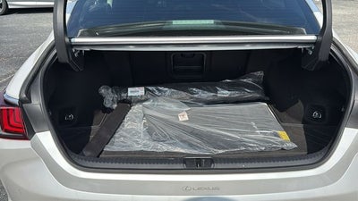 2024 Lexus ES 350 Ultra Luxury