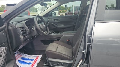 2025 Nissan Rogue SV FWD