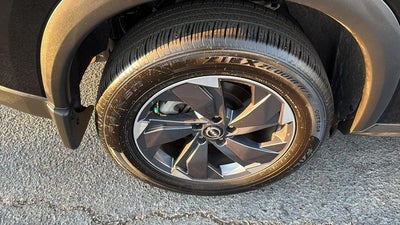 2025 Nissan Rogue SV FWD