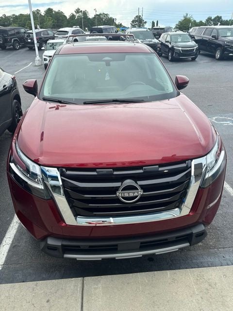 2024 Nissan Pathfinder SL FWD