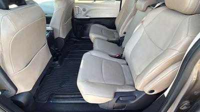 2023 Toyota Sienna XLE