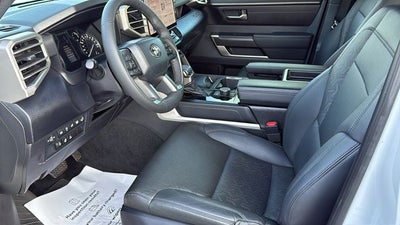 2025 Toyota Tundra SR5