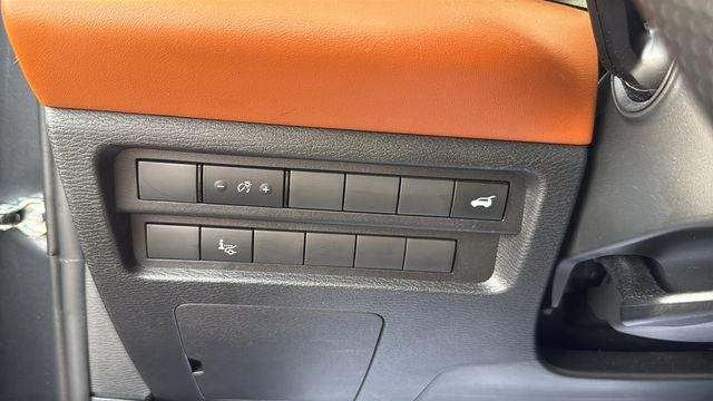 2024 Mitsubishi Outlander Base