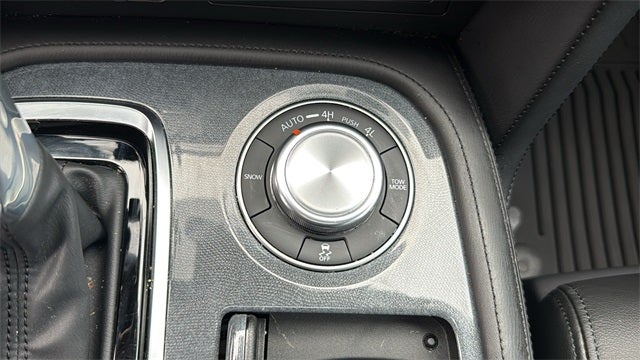 2023 Nissan Armada SL 4WD