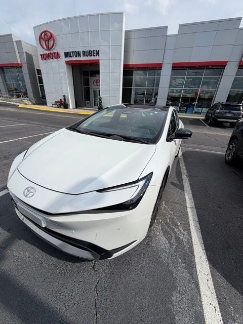 2025 Toyota Prius Plug-In Hybrid XSE