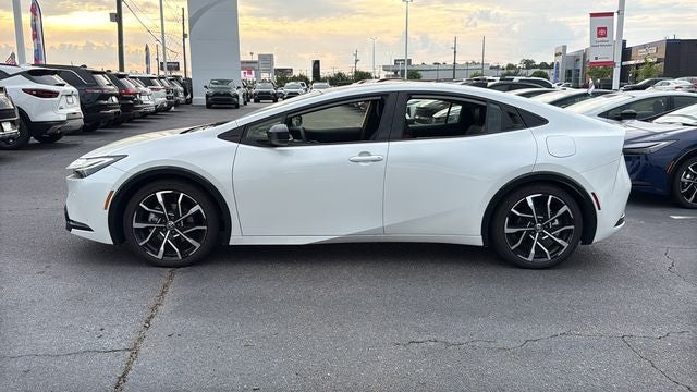2025 Toyota Prius Plug-In Hybrid XSE