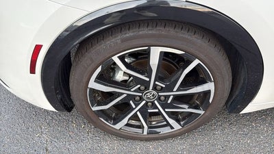 2025 Toyota Prius Plug-In Hybrid XSE