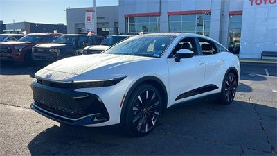 2024 Toyota Crown Platinum