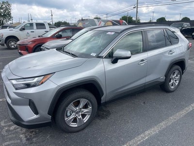 2025 Toyota RAV4 Hybrid XLE