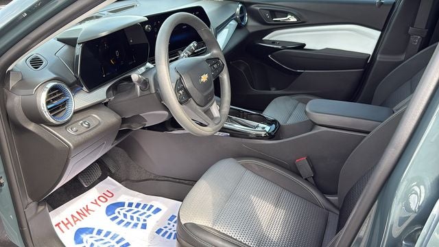 2025 Chevrolet Trax FWD LT