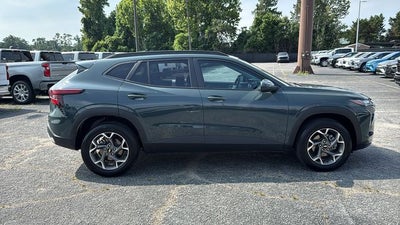 2025 Chevrolet Trax FWD LT