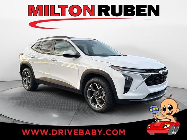 2025 Chevrolet Trax LT's photo