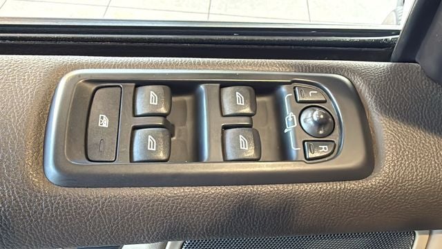 2016 Land Rover LR4 Base