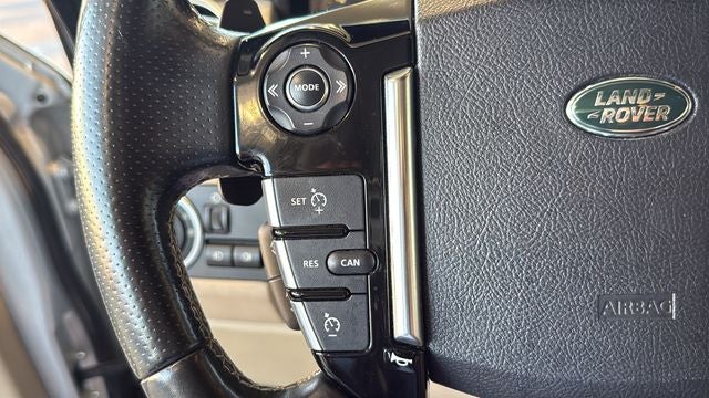 2016 Land Rover LR4 Base