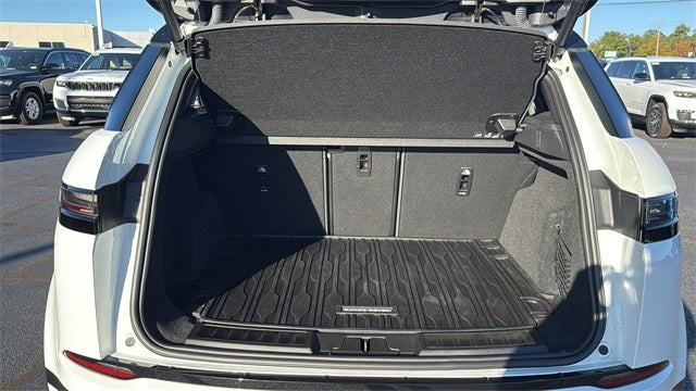 2024 Land Rover Range Rover Evoque Dynamic SE