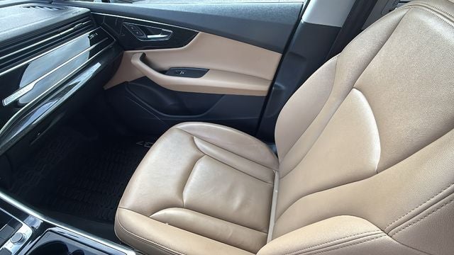 2023 Audi Q7 Premium 45 TFSI quattro Tiptronic