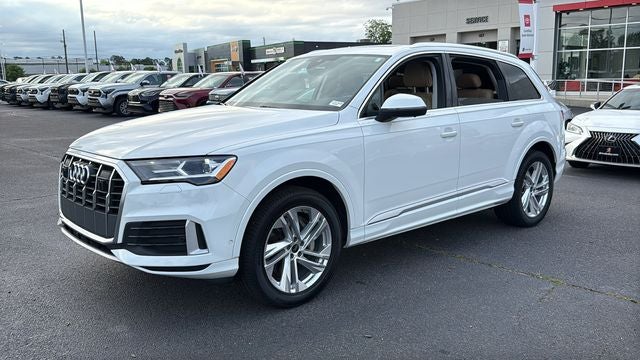 2023 Audi Q7 Premium 45 TFSI quattro Tiptronic
