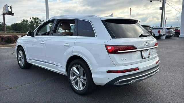 2023 Audi Q7 Premium 45 TFSI quattro Tiptronic