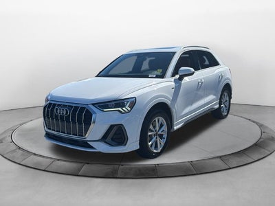 2025 Audi Q3 Premium 45 TFSI S line quattro Tiptronic